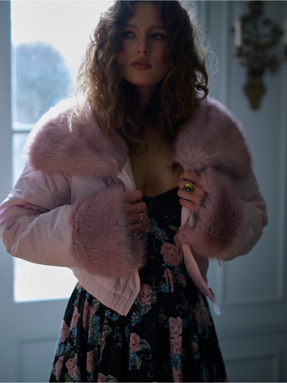 Selkie Baby Pink Cropped Jacket with Faux Fur Trim Size Large NWT - Picture 15 of 16